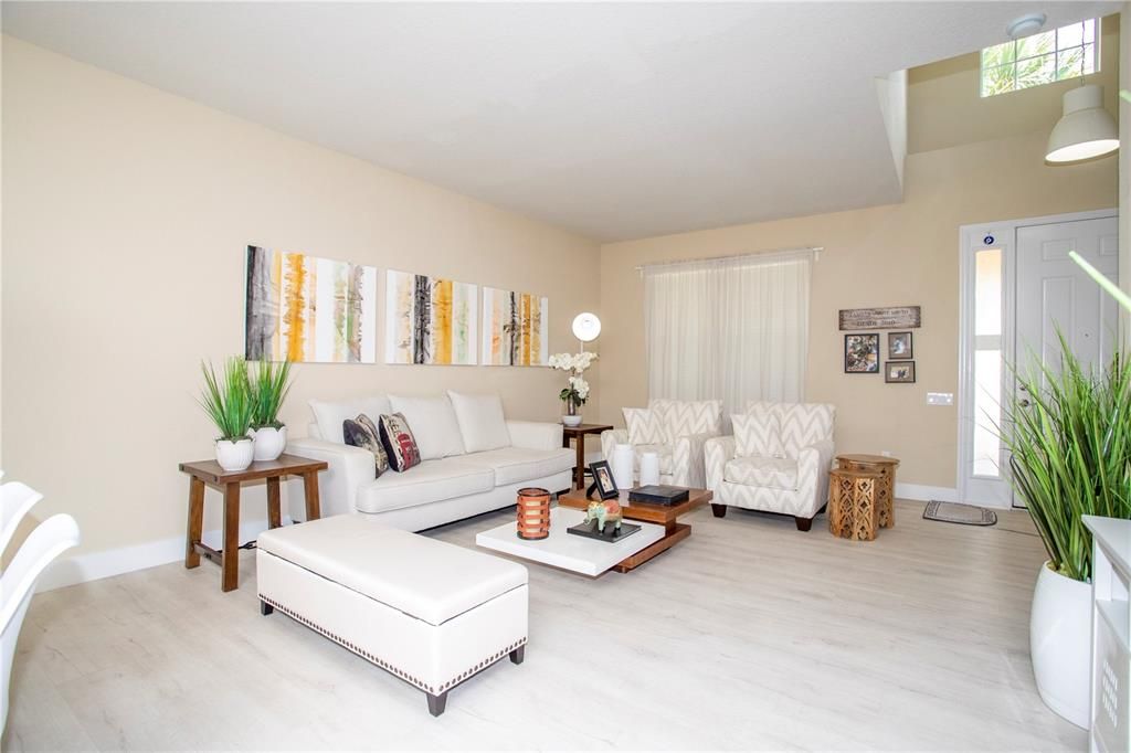 For Sale: $749,900 (4 beds, 3 baths, 2616 Square Feet)