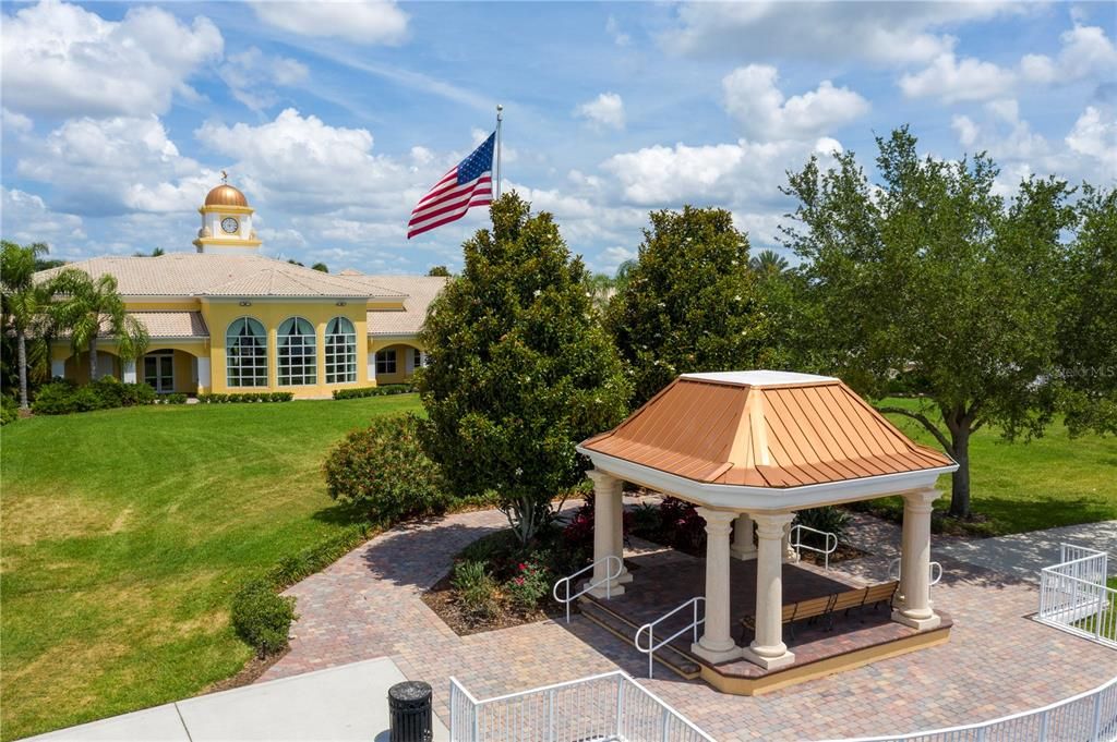 For Sale: $749,900 (4 beds, 3 baths, 2616 Square Feet)