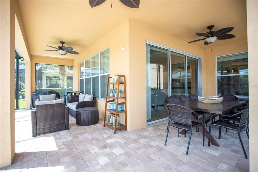 For Sale: $749,900 (4 beds, 3 baths, 2616 Square Feet)