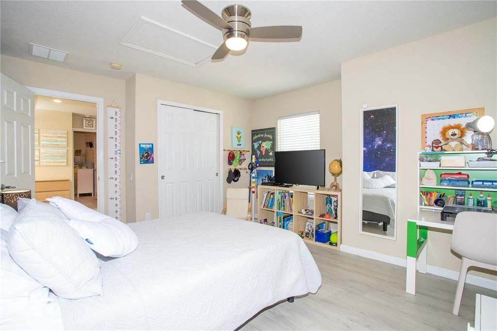 For Sale: $749,900 (4 beds, 3 baths, 2616 Square Feet)