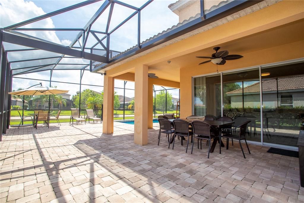 For Sale: $749,900 (4 beds, 3 baths, 2616 Square Feet)