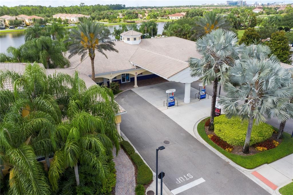 For Sale: $749,900 (4 beds, 3 baths, 2616 Square Feet)