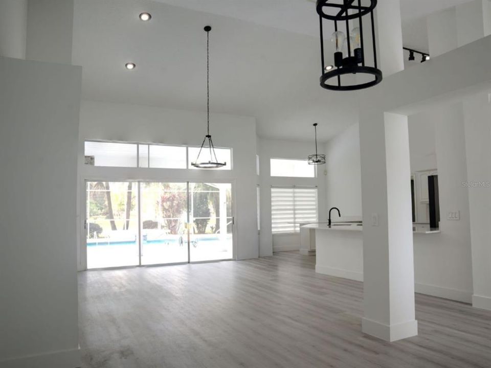 В аренду: $3,900 (4 спален, 2 ванн, 2263 Квадратных фут)