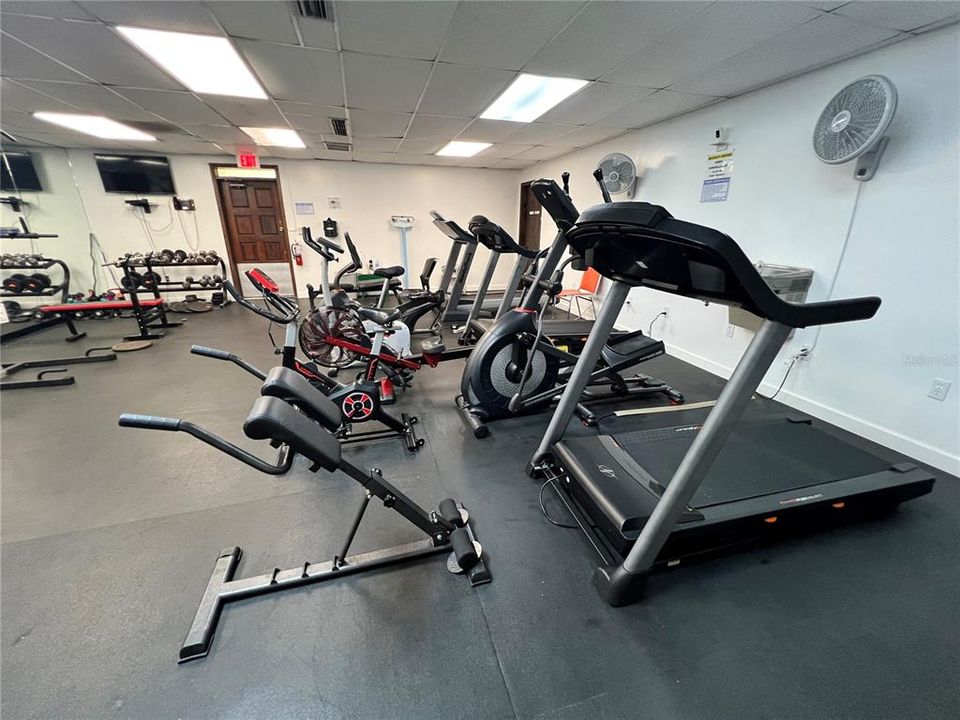 出租: $2,200 (2 贝兹, 2 浴室, 1070 平方英尺)