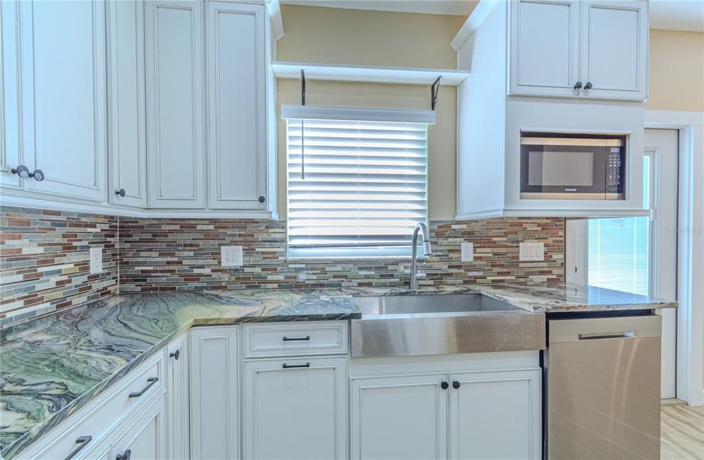 For Rent: $2,400 (2 beds, 2 baths, 1234 Square Feet)