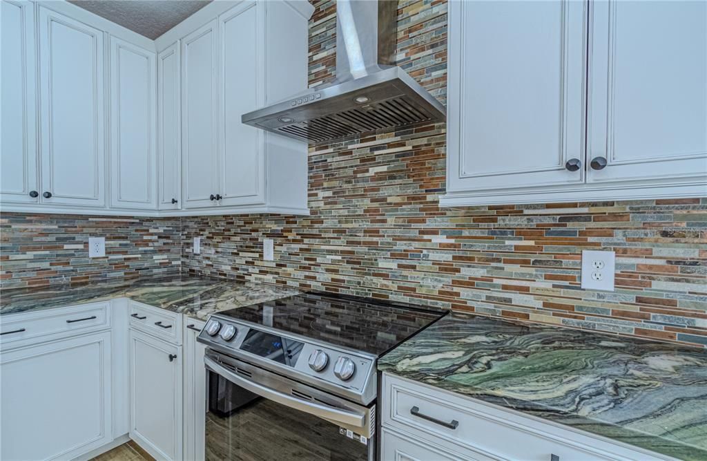 For Rent: $2,400 (2 beds, 2 baths, 1234 Square Feet)