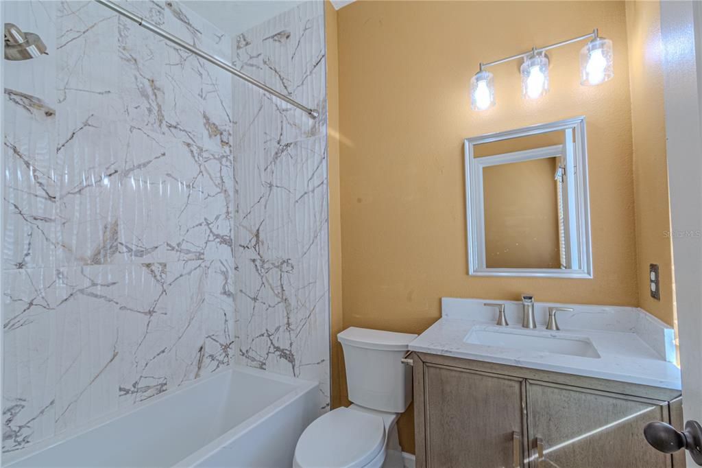 For Rent: $2,400 (2 beds, 2 baths, 1234 Square Feet)