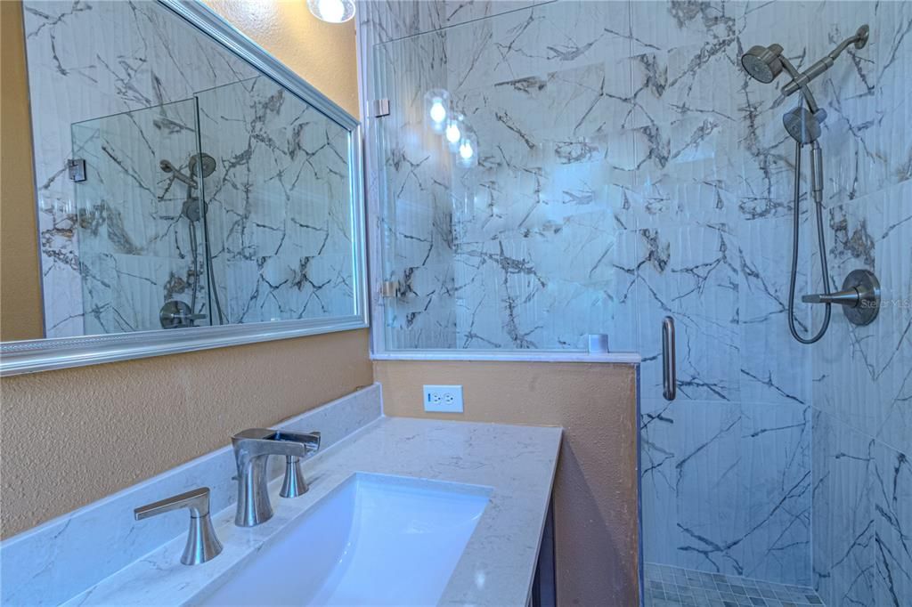 For Rent: $2,400 (2 beds, 2 baths, 1234 Square Feet)