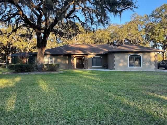 Recently Sold: $1,100,000 (4 beds, 3 baths, 3155 Square Feet)