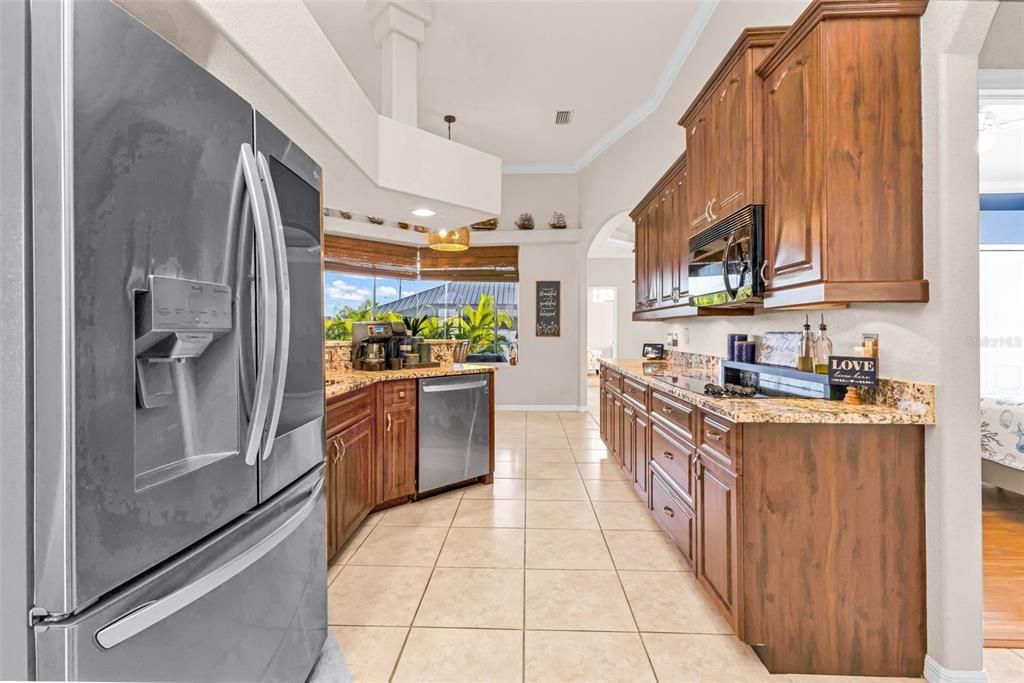 En Venta: $489,900 (3 camas, 2 baños, 2375 Pies cuadrados)