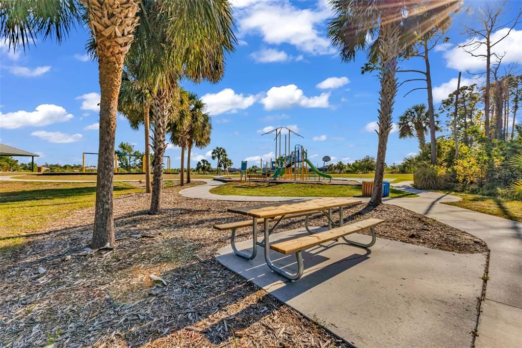 En Venta: $489,900 (3 camas, 2 baños, 2375 Pies cuadrados)