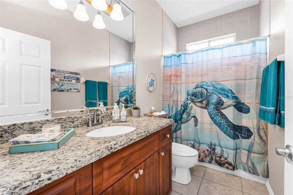 En Venta: $489,900 (3 camas, 2 baños, 2375 Pies cuadrados)