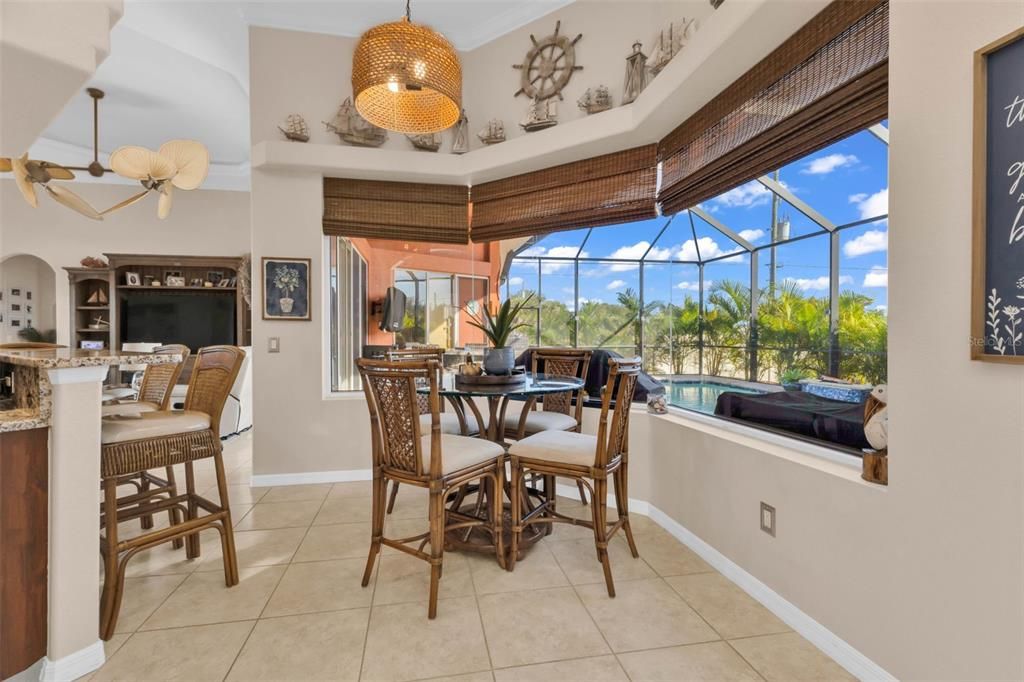 En Venta: $489,900 (3 camas, 2 baños, 2375 Pies cuadrados)