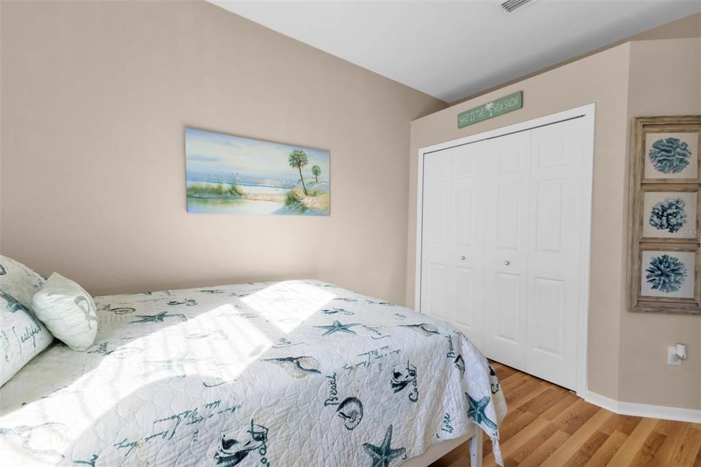 En Venta: $489,900 (3 camas, 2 baños, 2375 Pies cuadrados)