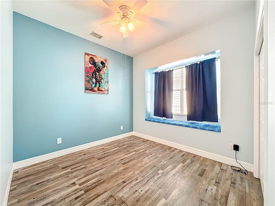 На продажу: $678,500 (4 спален, 2 ванн, 2022 Квадратных фут)