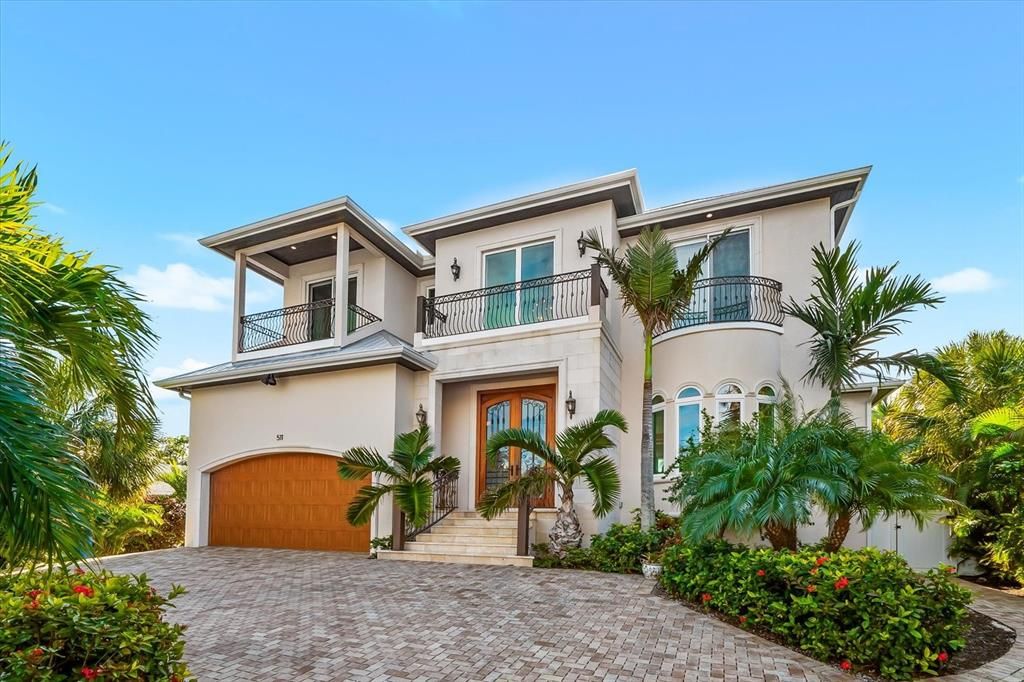 For Sale: $5,490,000 (4 beds, 5 baths, 3353 Square Feet)