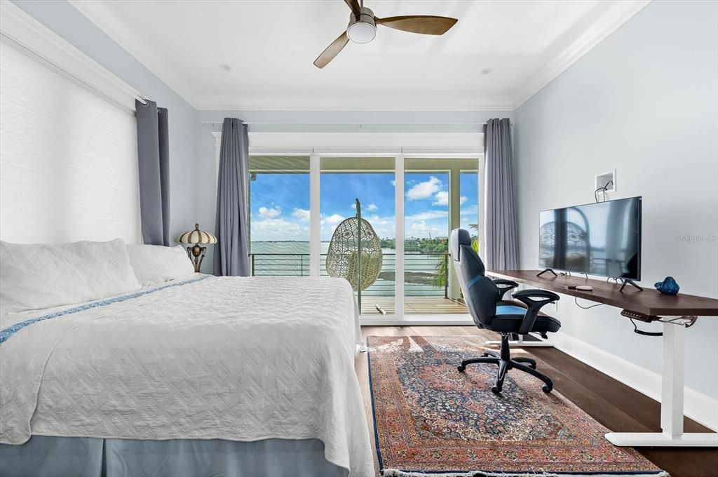 For Sale: $5,490,000 (4 beds, 5 baths, 3353 Square Feet)