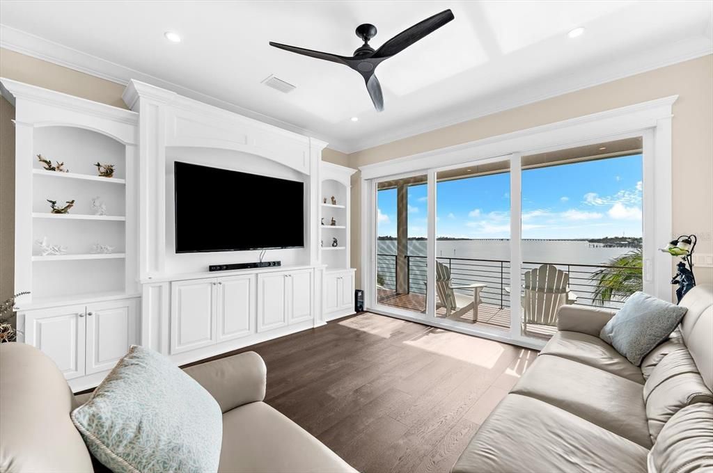 For Sale: $5,490,000 (4 beds, 5 baths, 3353 Square Feet)