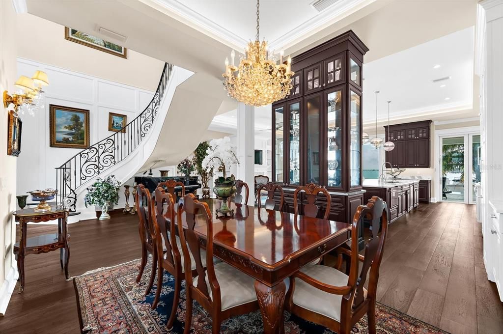 For Sale: $5,490,000 (4 beds, 5 baths, 3353 Square Feet)