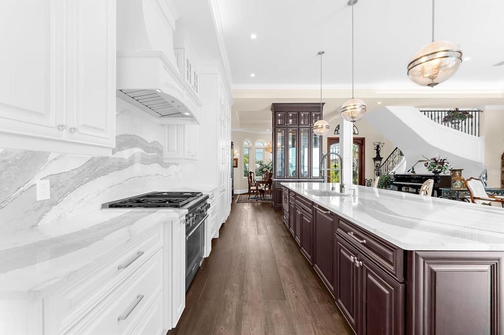 For Sale: $5,490,000 (4 beds, 5 baths, 3353 Square Feet)