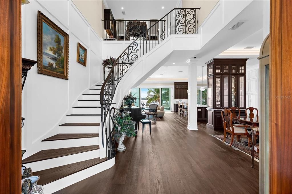 For Sale: $5,490,000 (4 beds, 5 baths, 3353 Square Feet)