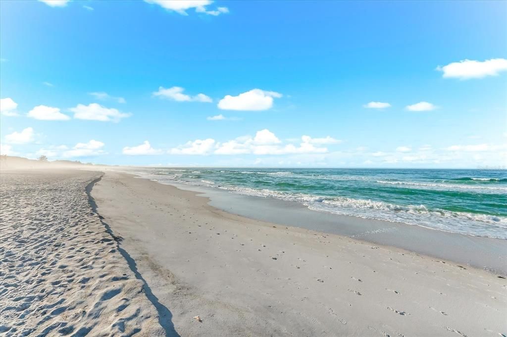 待售: $799,000 (1 贝兹, 2 浴室, 986 平方英尺)