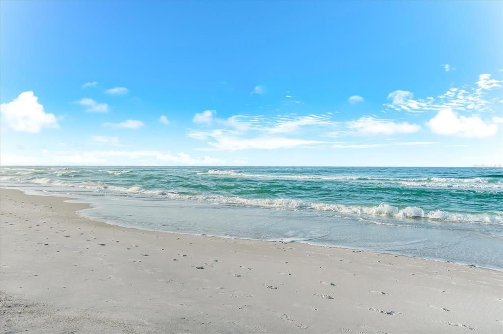 待售: $799,000 (1 贝兹, 2 浴室, 986 平方英尺)