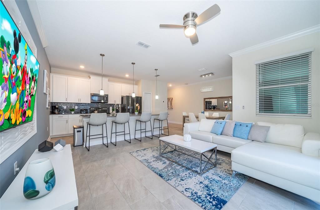 На продажу: $469,000 (4 спален, 3 ванн, 1914 Квадратных фут)