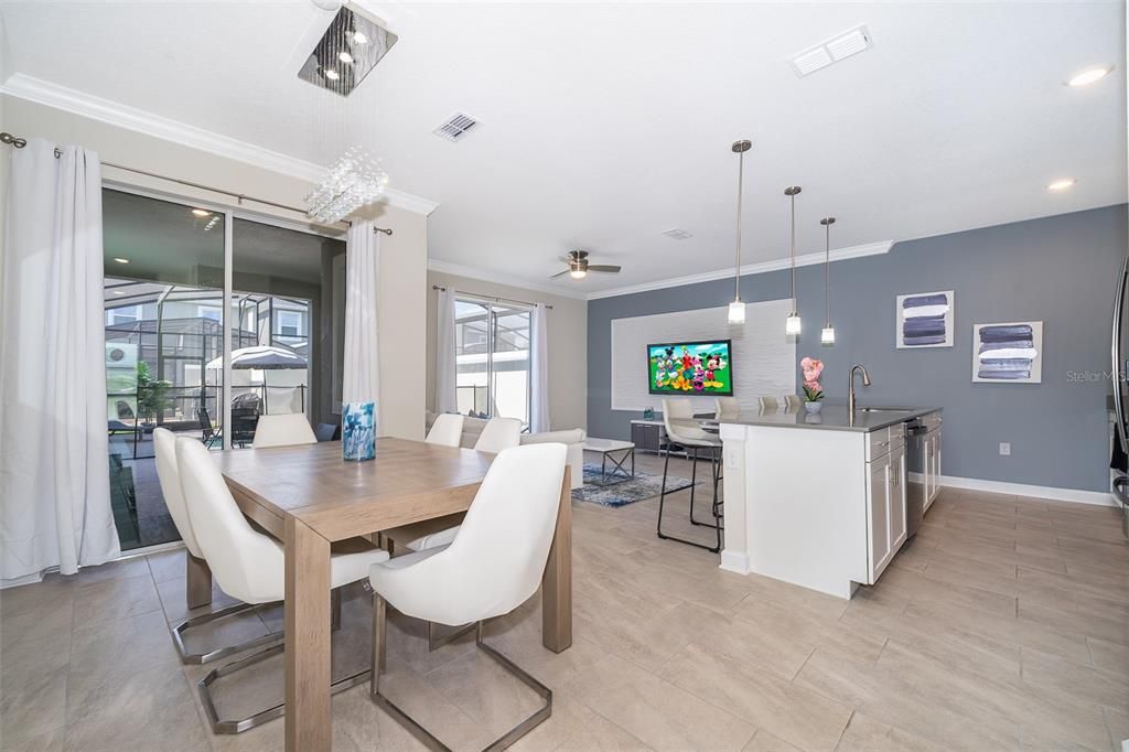 На продажу: $469,000 (4 спален, 3 ванн, 1914 Квадратных фут)