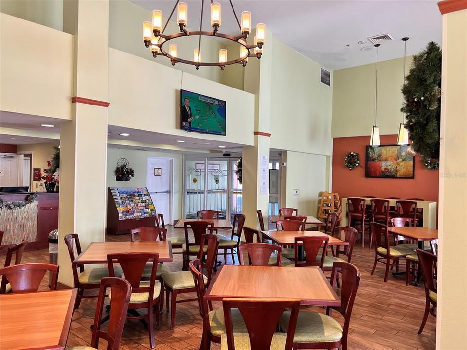 For Sale: $49,500 (1 beds, 1 baths, 342 Square Feet)