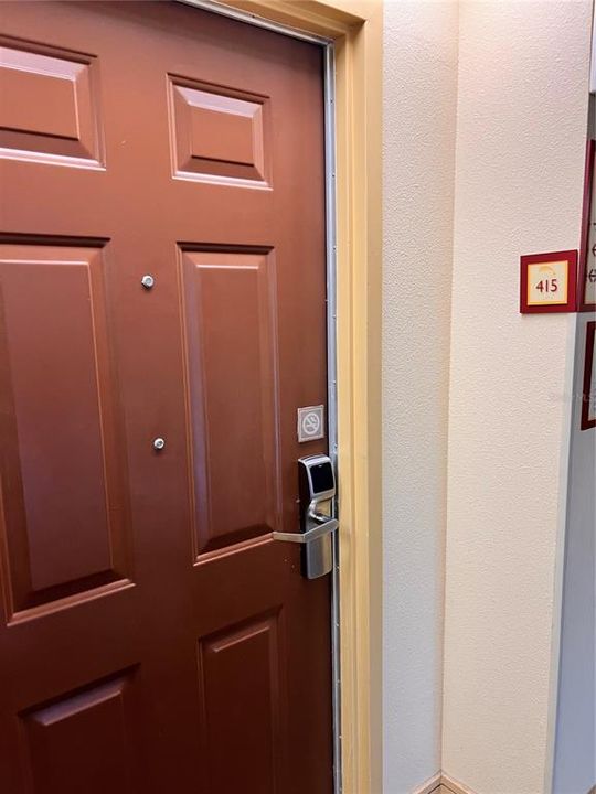 For Sale: $49,500 (1 beds, 1 baths, 342 Square Feet)