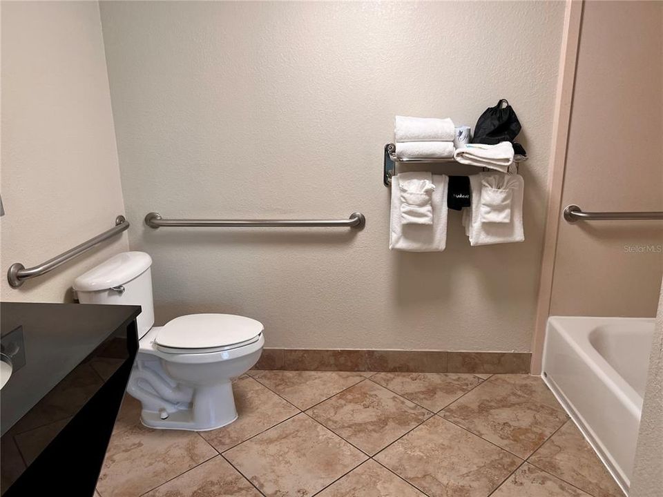 For Sale: $49,500 (1 beds, 1 baths, 342 Square Feet)