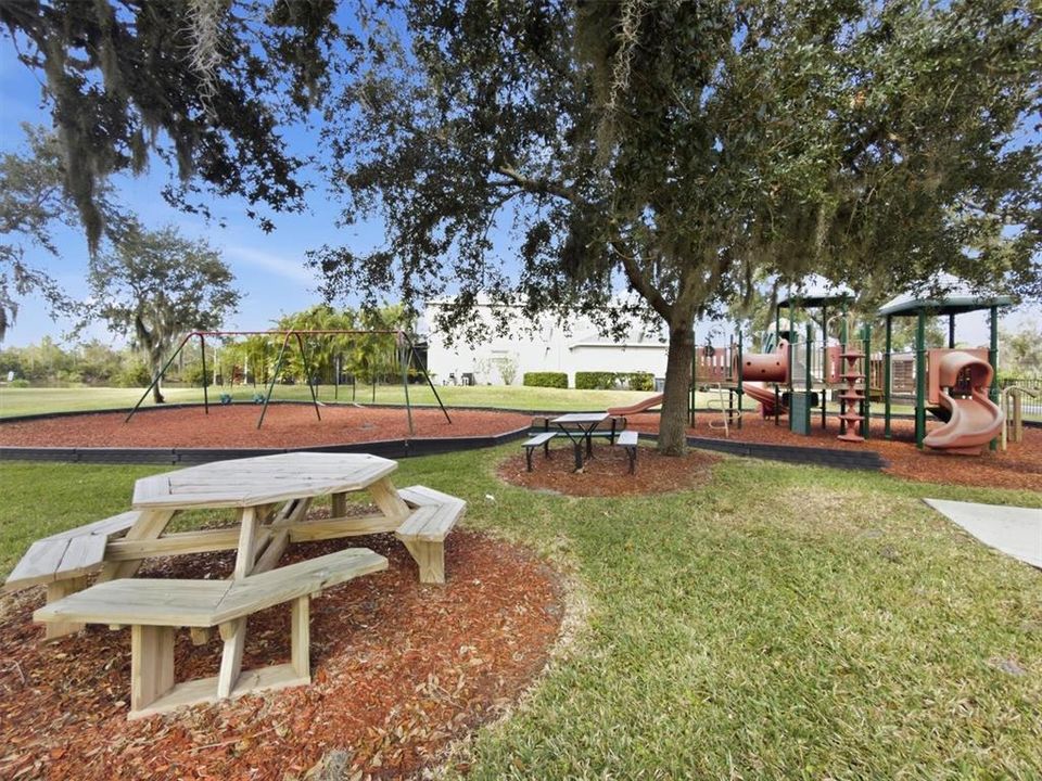 На продажу: $579,000 (3 спален, 3 ванн, 3033 Квадратных фут)