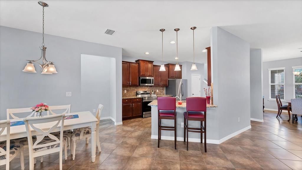 For Sale: $579,000 (3 beds, 3 baths, 3033 Square Feet)