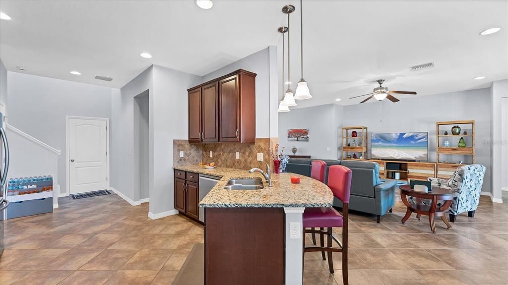 For Sale: $579,000 (3 beds, 3 baths, 3033 Square Feet)