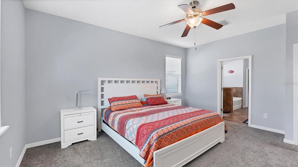 For Sale: $579,000 (3 beds, 3 baths, 3033 Square Feet)