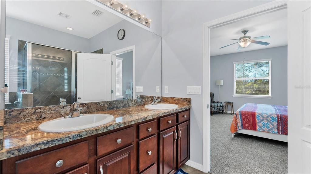 For Sale: $579,000 (3 beds, 3 baths, 3033 Square Feet)