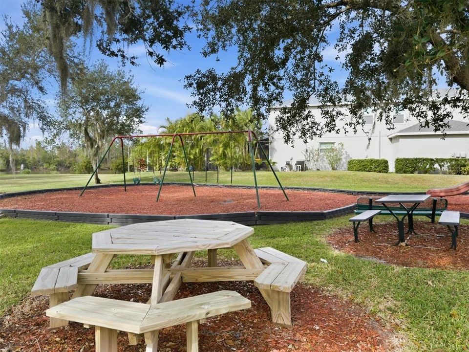 На продажу: $579,000 (3 спален, 3 ванн, 3033 Квадратных фут)