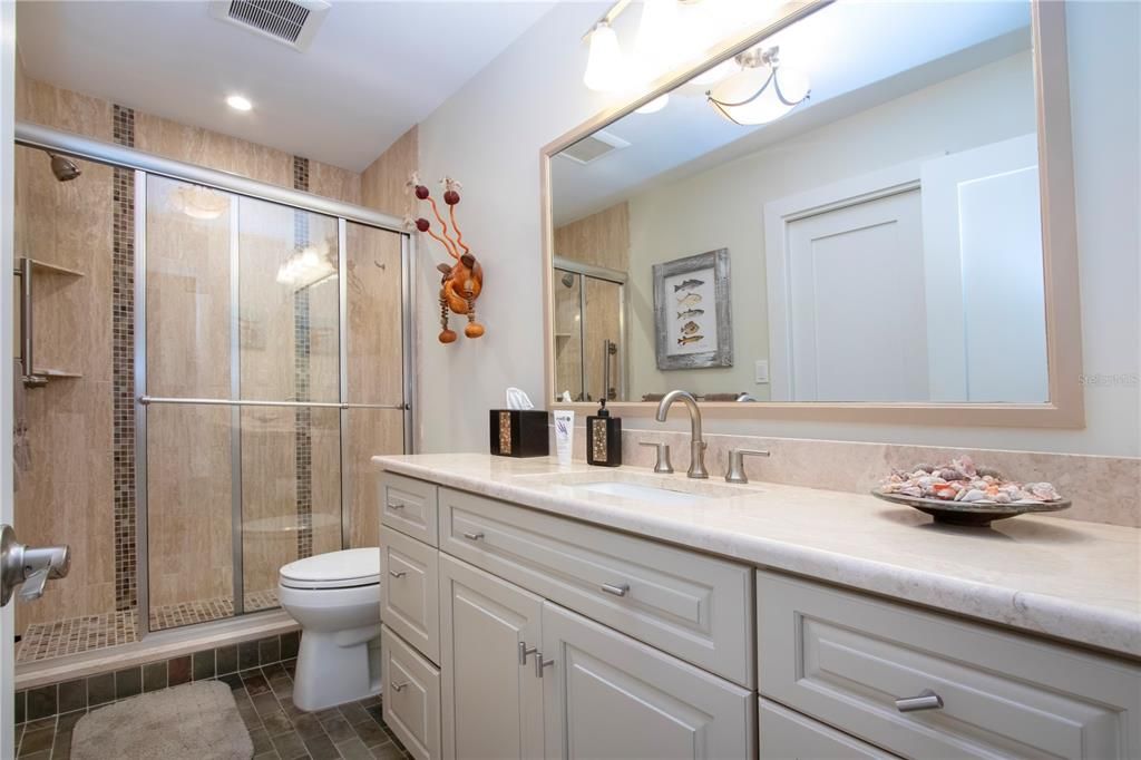 待售: $849,000 (2 贝兹, 2 浴室, 1460 平方英尺)