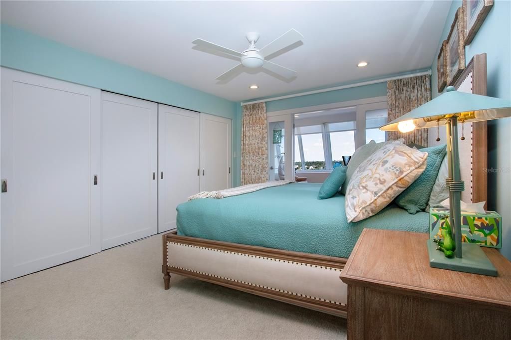 待售: $849,000 (2 贝兹, 2 浴室, 1460 平方英尺)