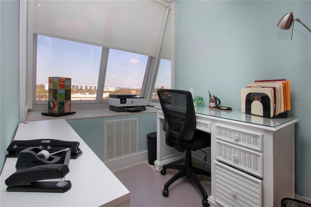 待售: $849,000 (2 贝兹, 2 浴室, 1460 平方英尺)