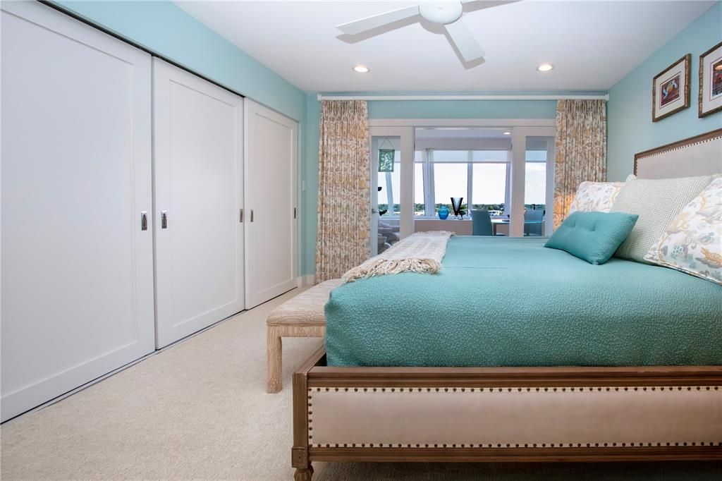 待售: $849,000 (2 贝兹, 2 浴室, 1460 平方英尺)