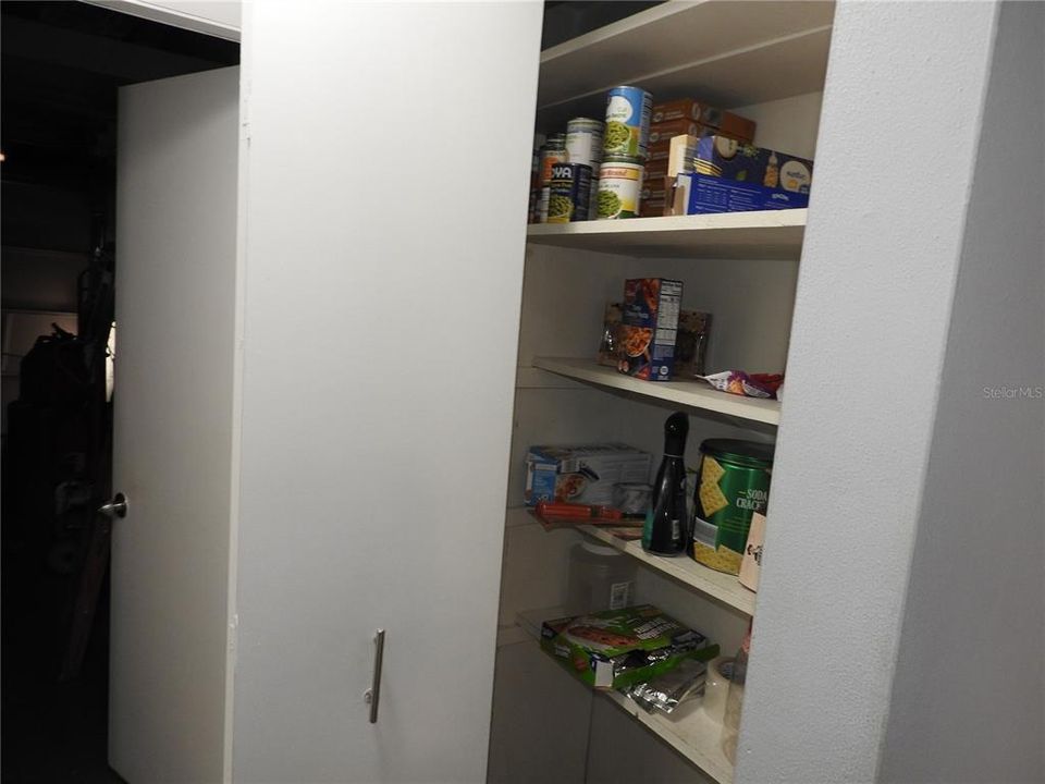 На продажу: $278,900 (3 спален, 2 ванн, 1393 Квадратных фут)