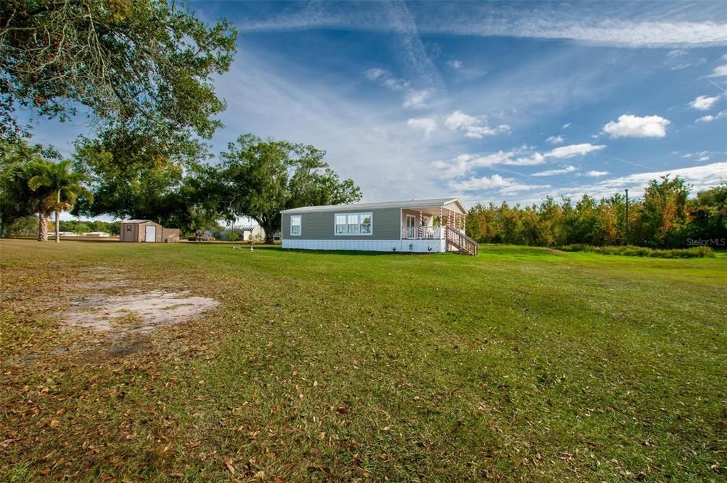 For Sale: $350,000 (2 beds, 2 baths, 960 Square Feet)