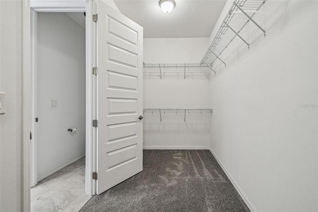 待售: $550,000 (4 贝兹, 3 浴室, 2538 平方英尺)