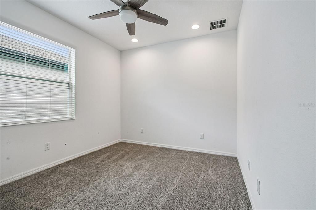 待售: $550,000 (4 贝兹, 3 浴室, 2538 平方英尺)