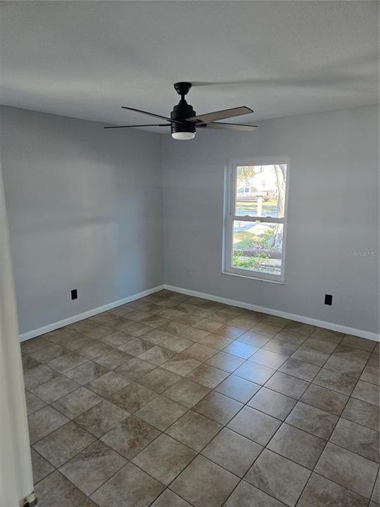 For Sale: $325,000 (2 beds, 2 baths, 1755 Square Feet)