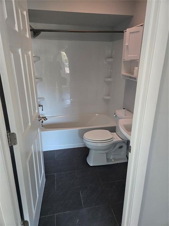 For Sale: $325,000 (2 beds, 2 baths, 1755 Square Feet)