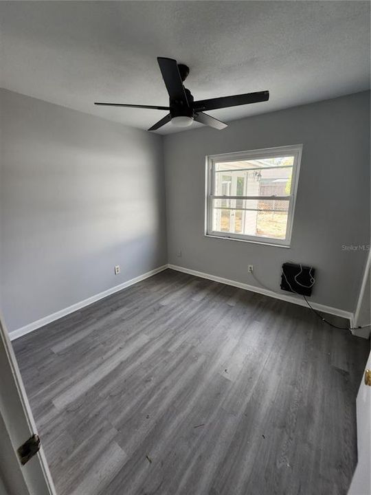 For Sale: $325,000 (2 beds, 2 baths, 1755 Square Feet)