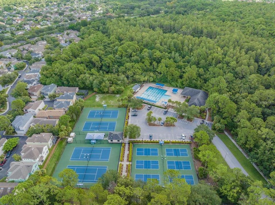 待售: $749,999 (4 贝兹, 3 浴室, 2211 平方英尺)